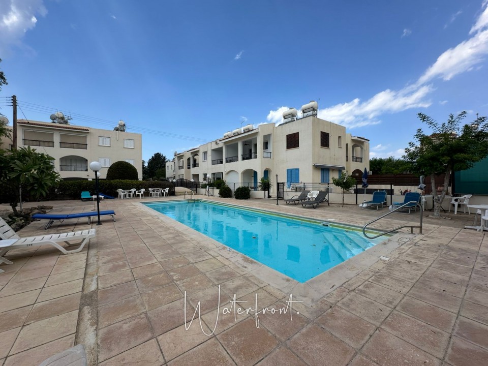 Apartment For Rent  in  Tombs of the Kings