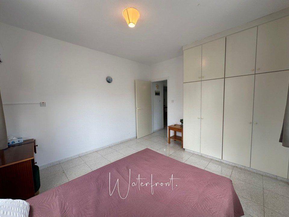 Apartment For Rent  in  Tombs of the Kings