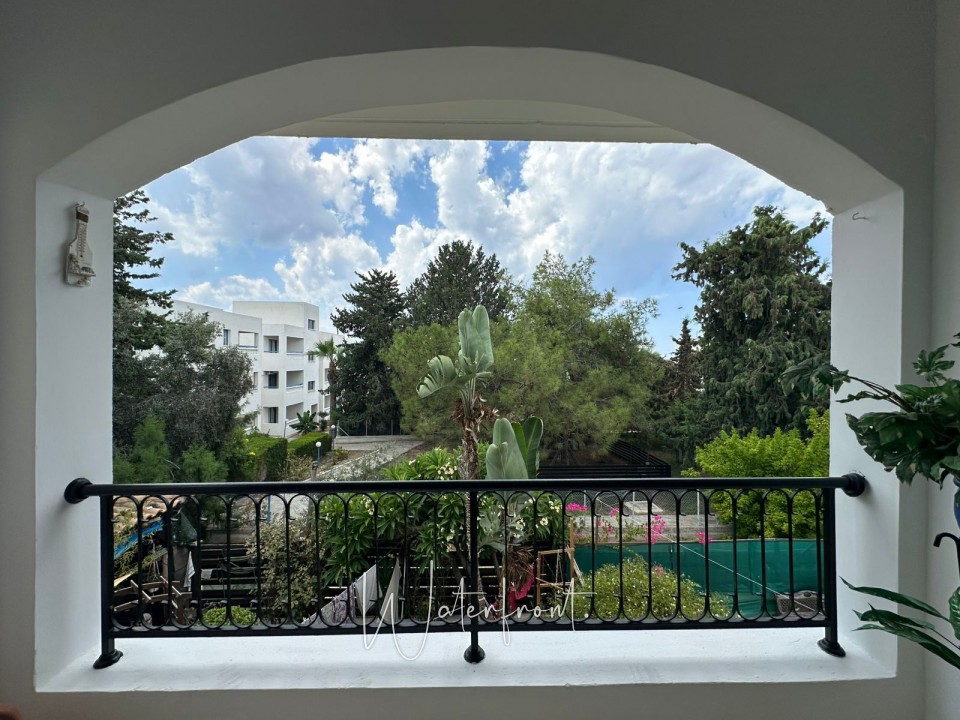 Apartment For Rent  in  Tombs of the Kings