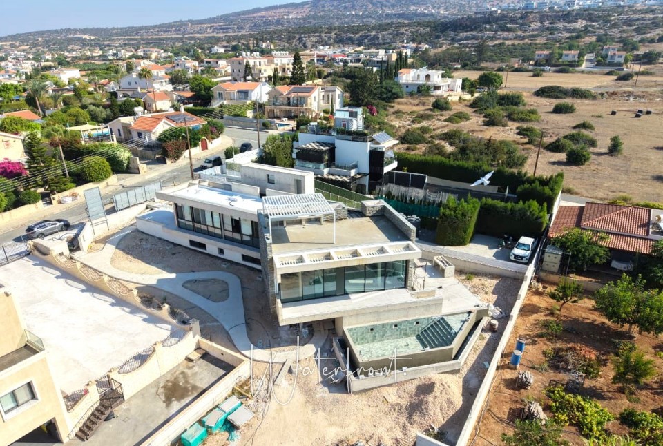 Detached Villa For Sale  in  Sea Caves - St.George