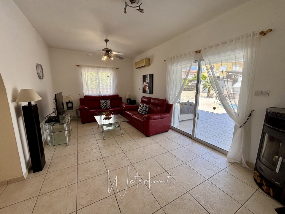 Detached Villa For Sale  in  Sea Caves - St.George