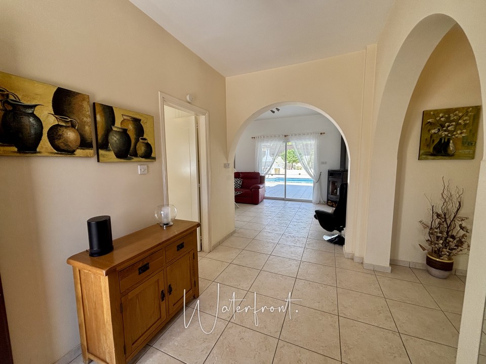 Detached Villa For Sale  in  Sea Caves - St.George