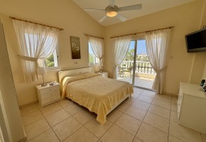 Detached Villa For Sale  in  Sea Caves - St.George
