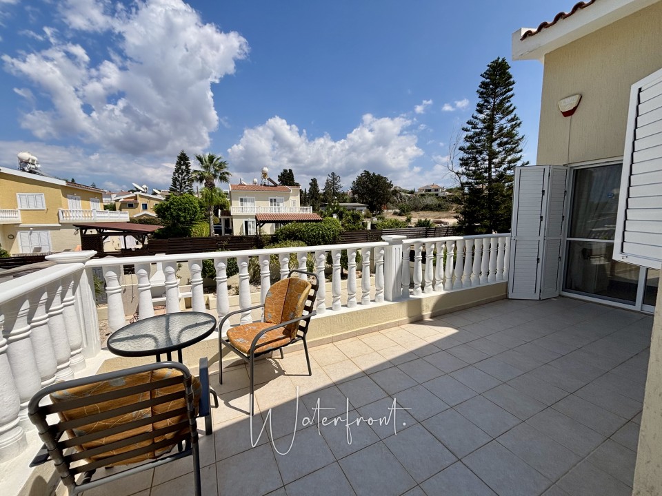 Detached Villa For Sale  in  Sea Caves - St.George