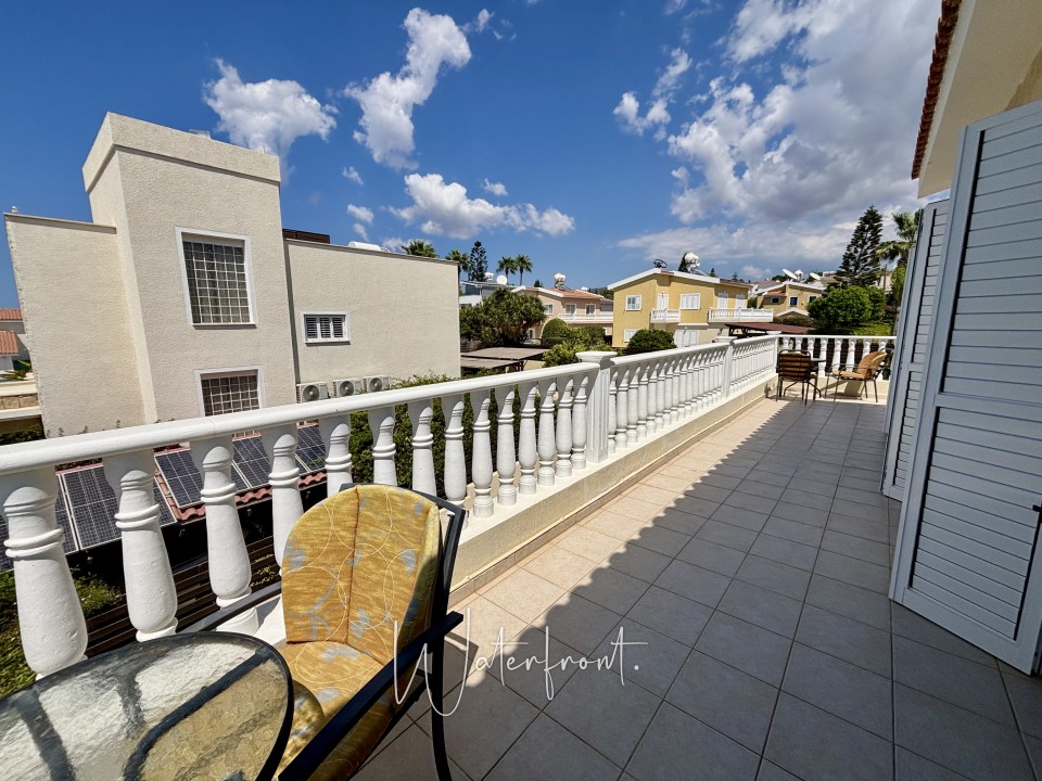 Detached Villa For Sale  in  Sea Caves - St.George