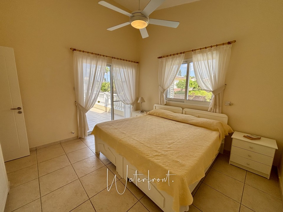 Detached Villa For Sale  in  Sea Caves - St.George