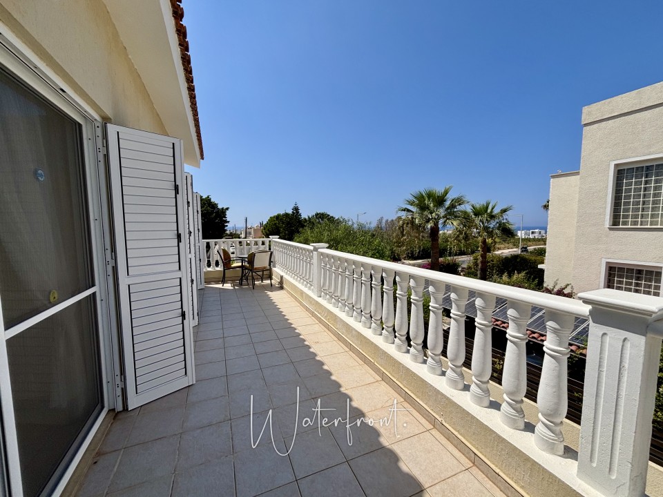 Detached Villa For Sale  in  Sea Caves - St.George