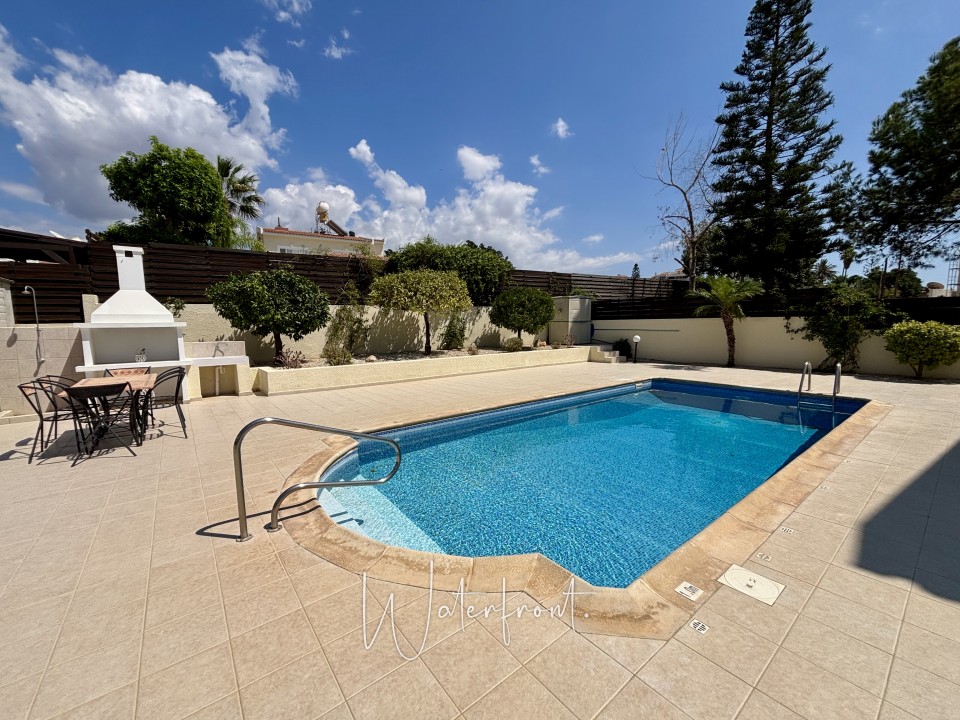 Detached Villa For Sale  in  Sea Caves - St.George