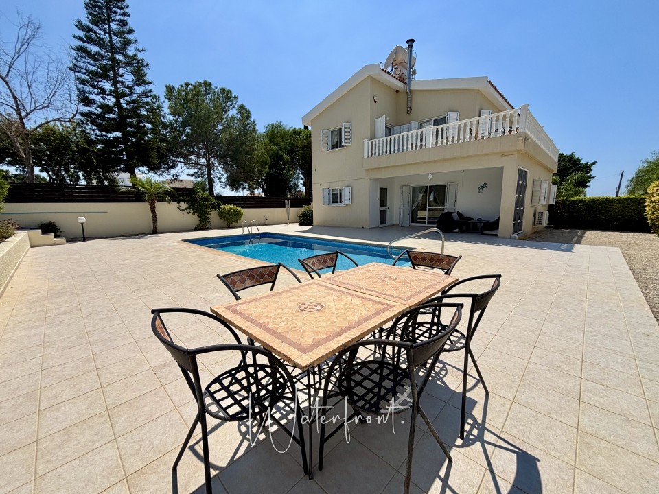 Detached Villa For Sale  in  Sea Caves - St.George