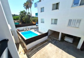 Apartment For Sale  in  Moutallos