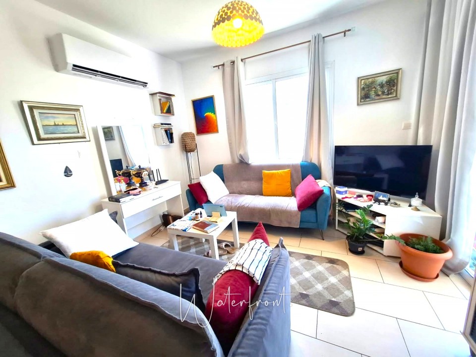 Apartment For Sale  in  Moutallos
