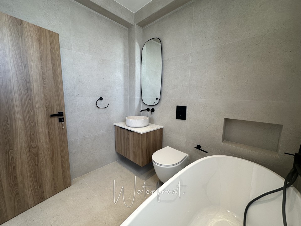 Detached Villa For Rent  in  Sea Caves - St.George