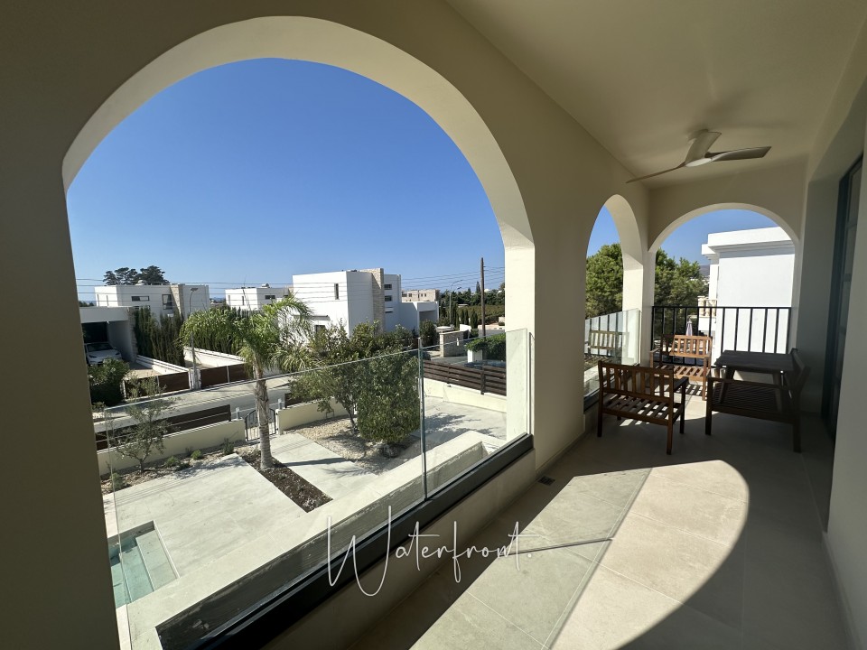 Detached Villa For Rent  in  Sea Caves - St.George