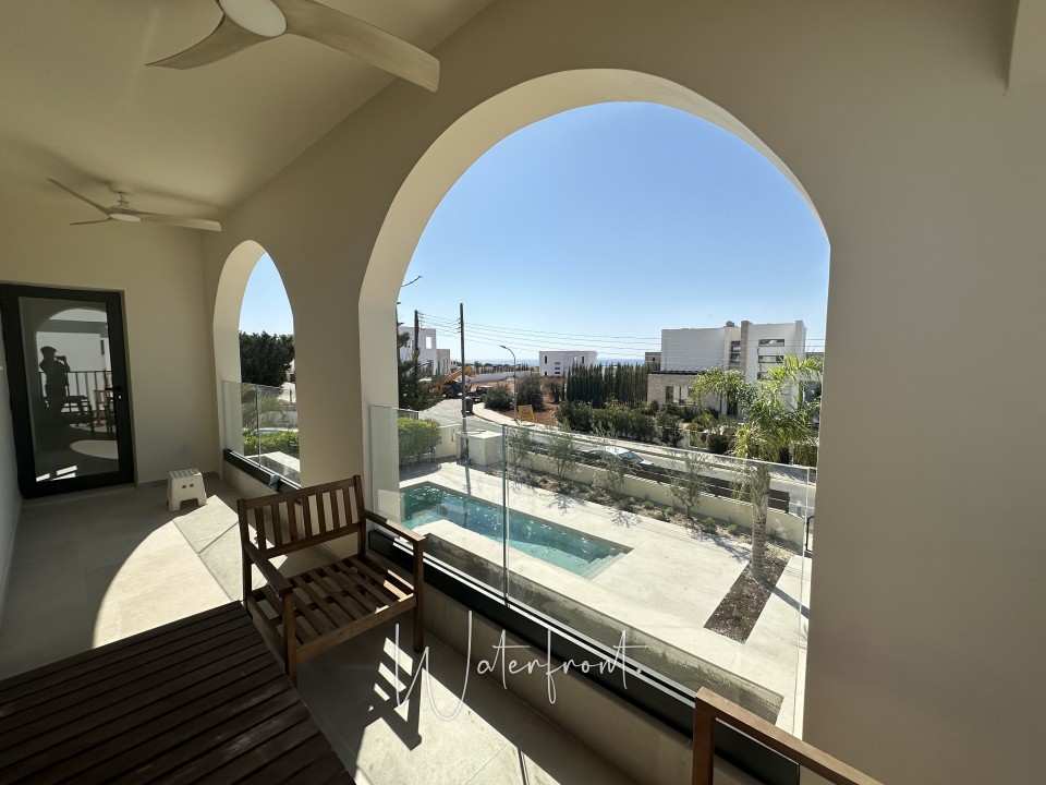 Detached Villa For Rent  in  Sea Caves - St.George