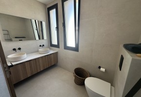 Detached Villa For Rent  in  Sea Caves - St.George