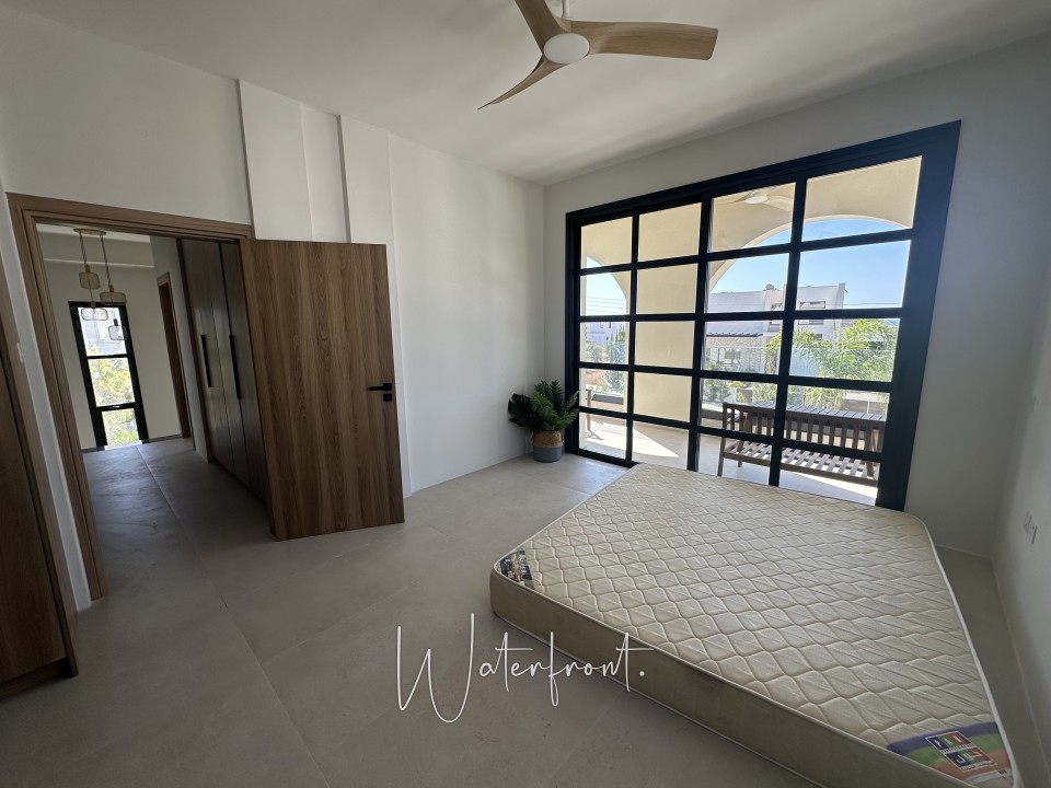 Detached Villa For Rent  in  Sea Caves - St.George