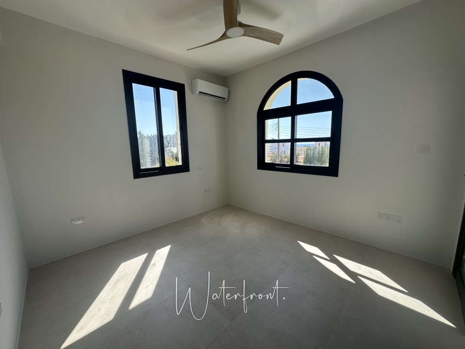 Detached Villa For Rent  in  Sea Caves - St.George