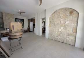 Detached Villa For Rent  in  Sea Caves - St.George