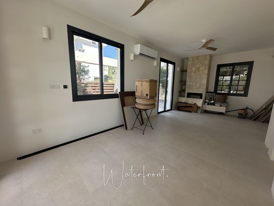Detached Villa For Rent  in  Sea Caves - St.George