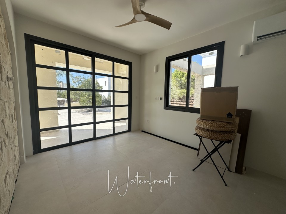 Detached Villa For Rent  in  Sea Caves - St.George