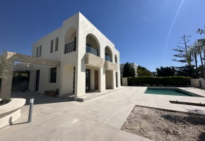 Detached Villa For Rent  in  Sea Caves - St.George
