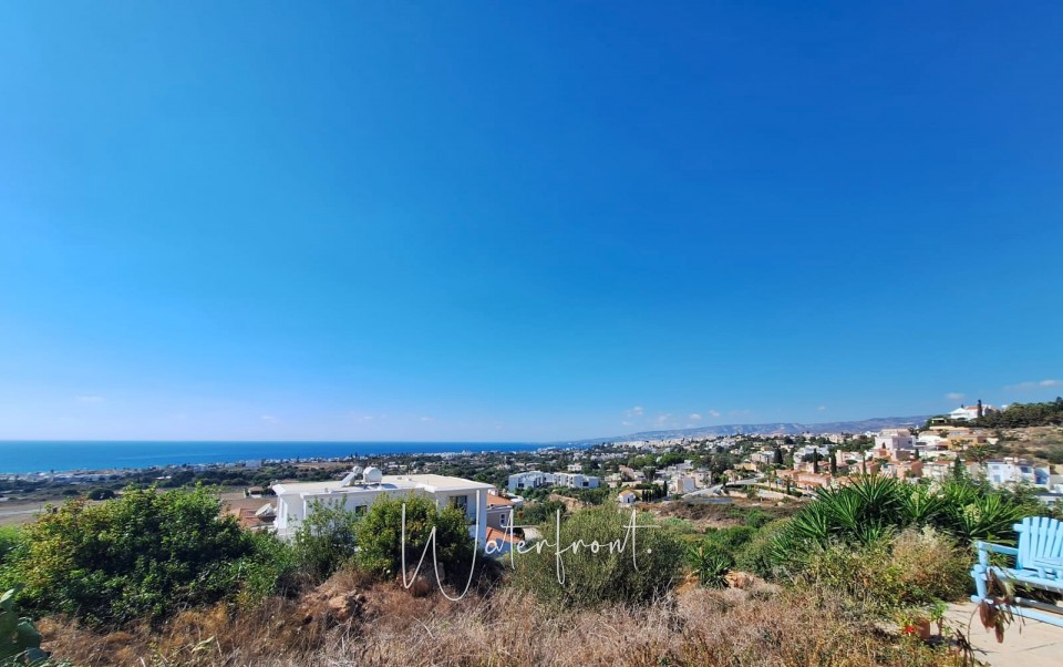 Bungalow For Sale  in  Chloraka