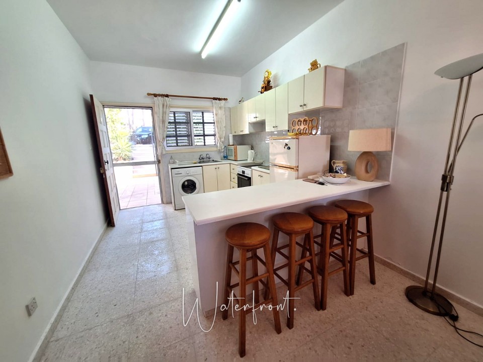 Bungalow For Sale  in  Chloraka