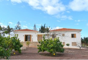 Bungalow For Sale  in  Sea Caves - St.George