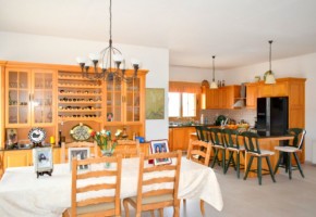 Bungalow For Sale  in  Sea Caves - St.George