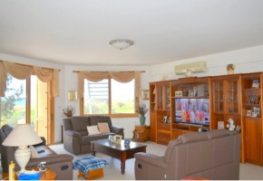 Bungalow For Sale  in  Sea Caves - St.George