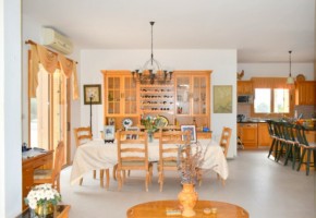 Bungalow For Sale  in  Sea Caves - St.George