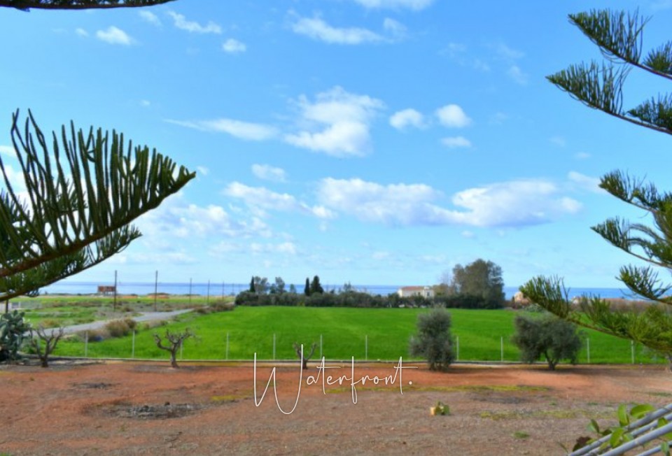 Bungalow For Sale  in  Sea Caves - St.George