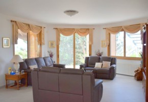Bungalow For Sale  in  Sea Caves - St.George