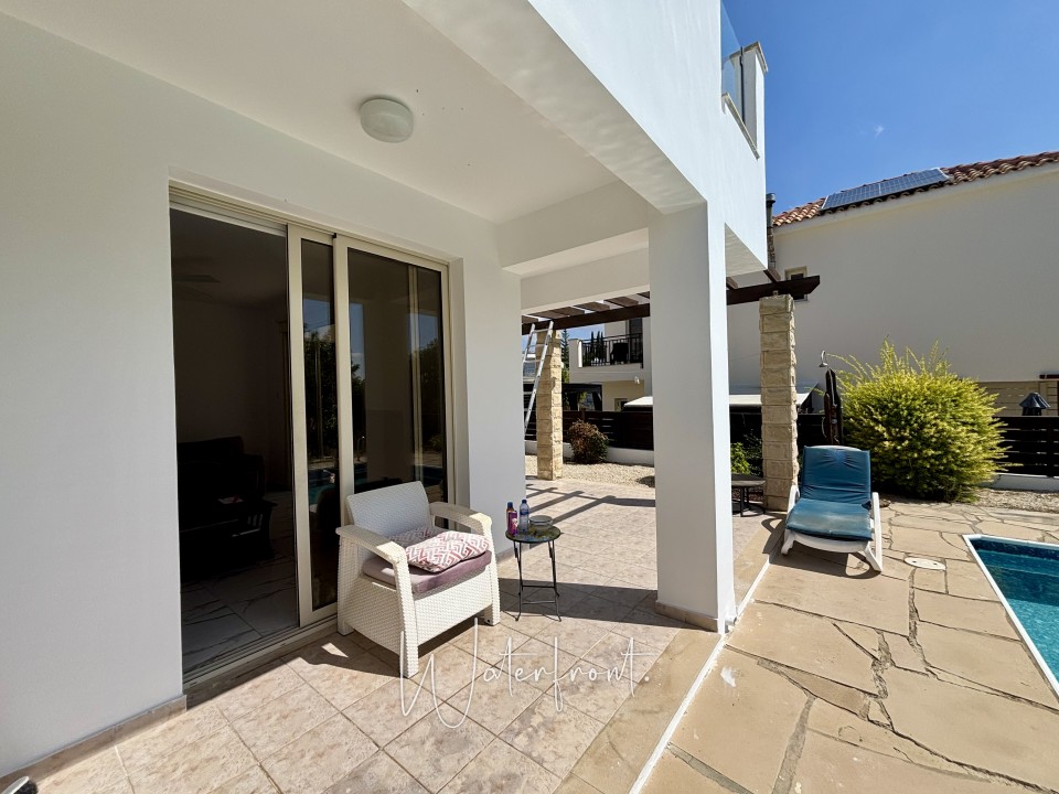 Detached Villa For Sale  in  Peyia