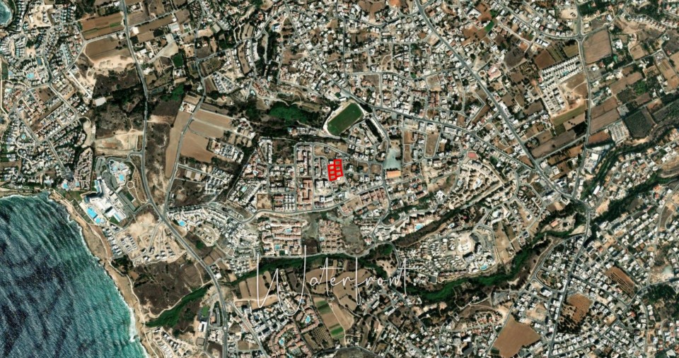 Residential Land  For Sale  in  Chloraka