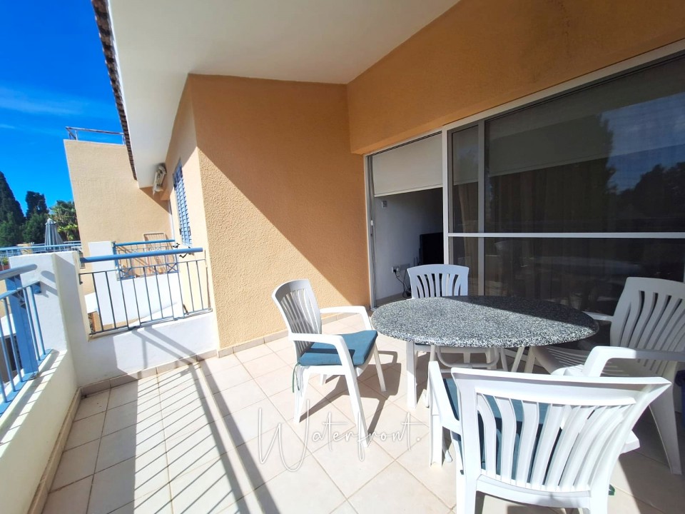 Apartment For Sale  in  Universal