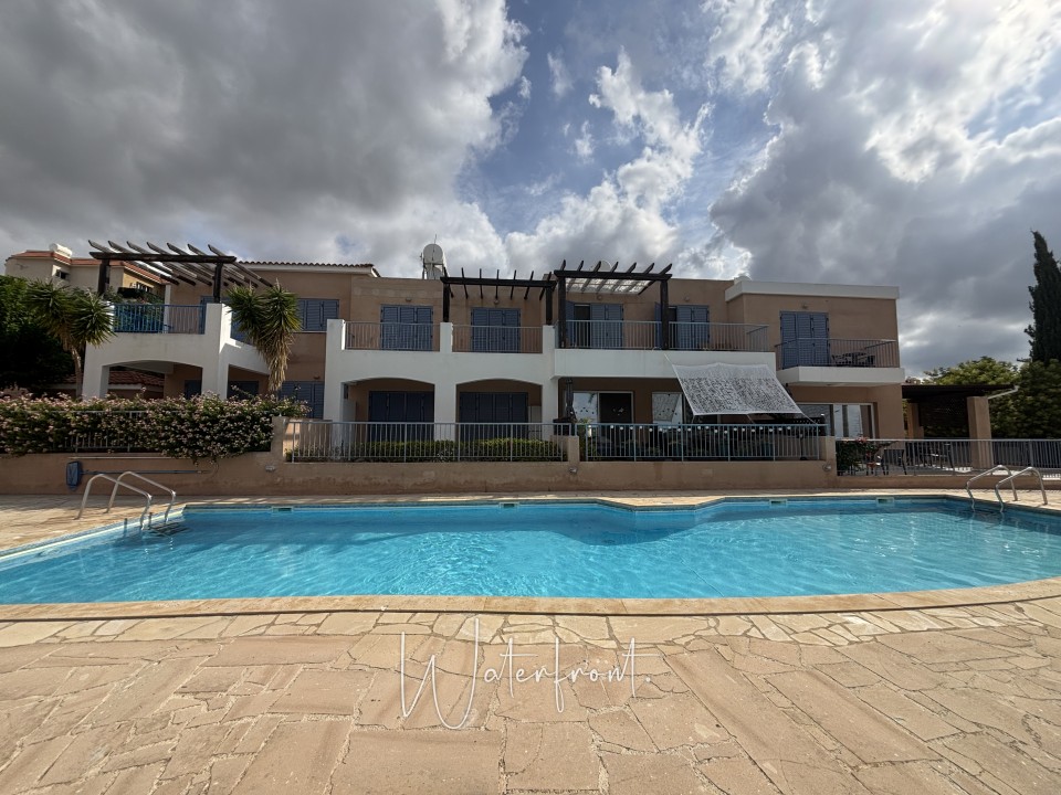 Apartment For Sale  in  Peyia