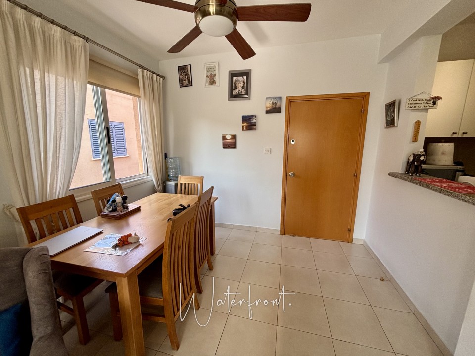 Apartment For Sale  in  Peyia