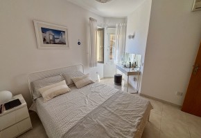 Apartment For Sale  in  Universal