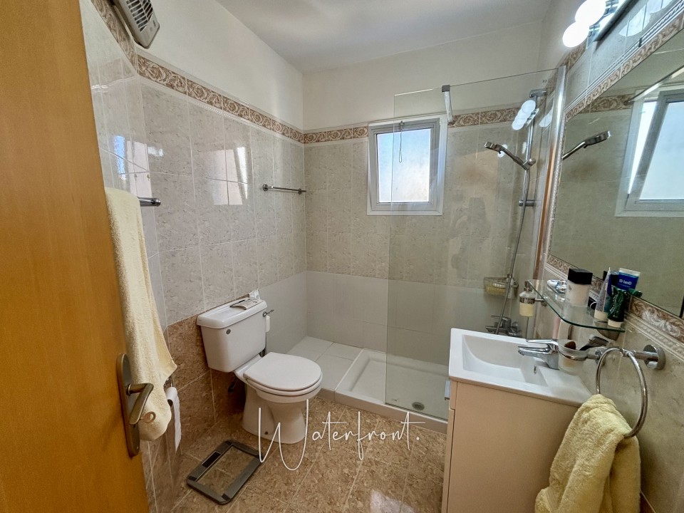 Apartment For Sale  in  Universal