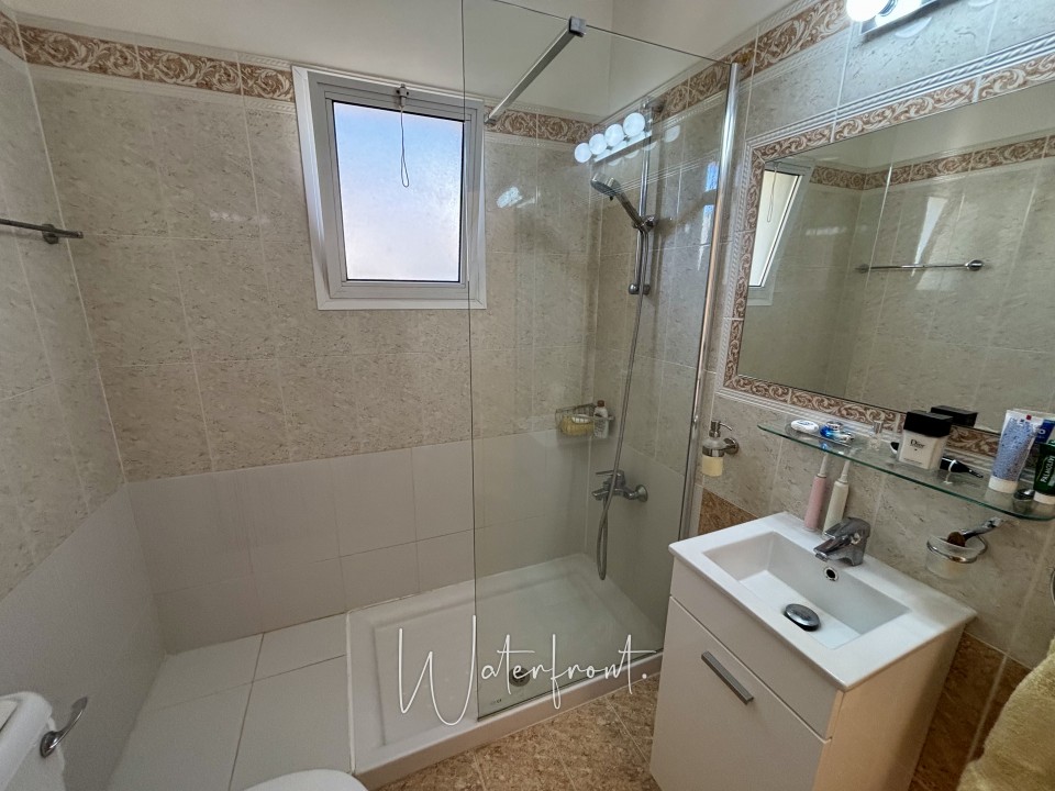 Apartment For Sale  in  Universal