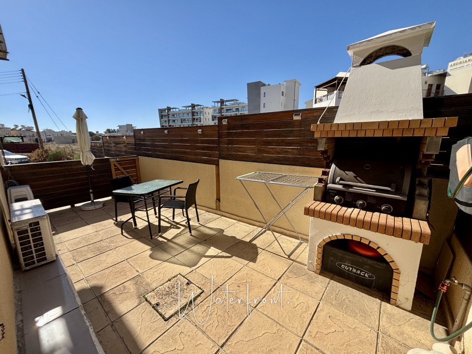 Apartment For Sale  in  Universal