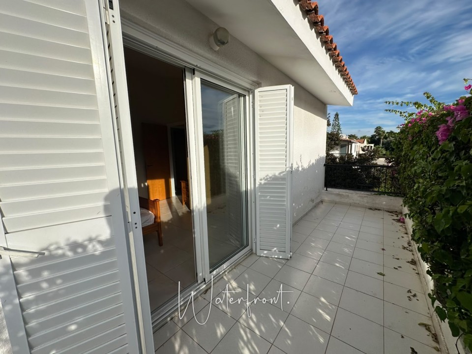 Detached Villa For Sale  in  Acheleia