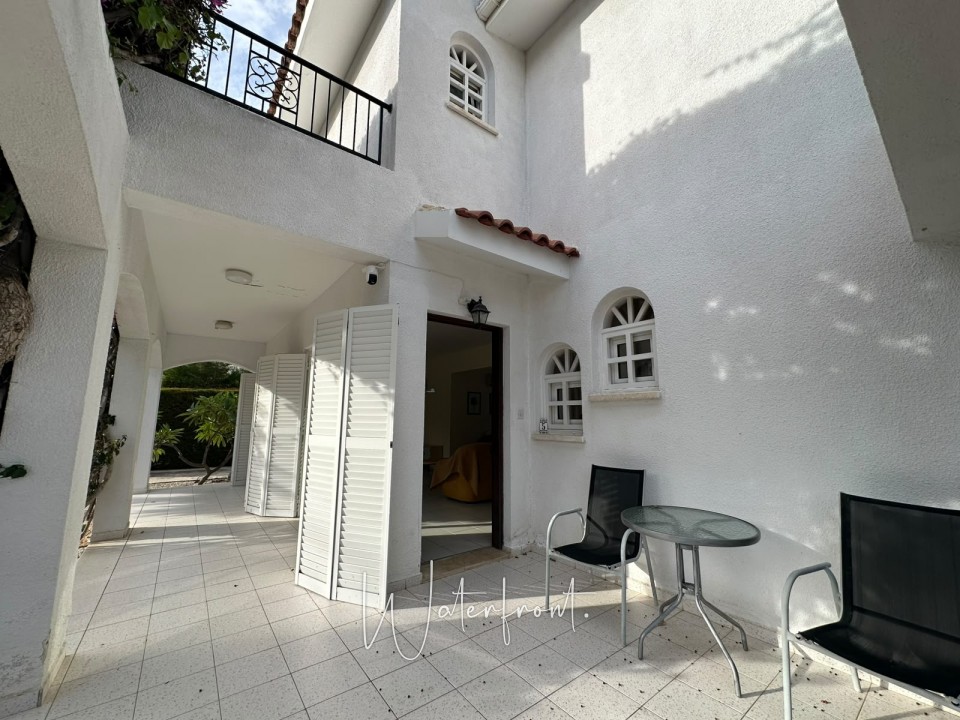 Detached Villa For Sale  in  Acheleia