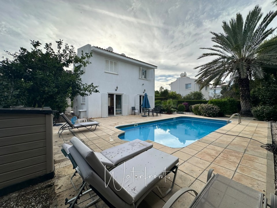Detached Villa For Sale  in  Acheleia