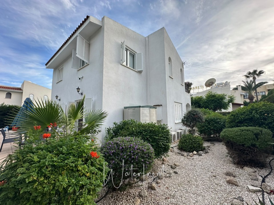 Detached Villa For Sale  in  Acheleia