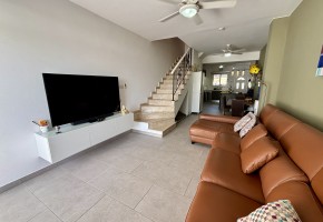 Town House For Sale  in  Peyia
