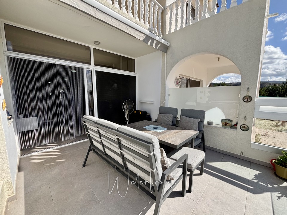 Town House For Sale  in  Peyia