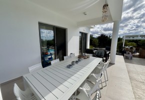 Detached Villa For Sale  in  Peyia