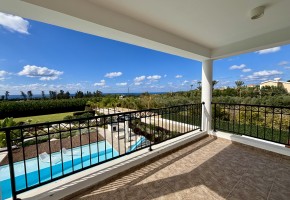 Detached Villa For Sale  in  Peyia